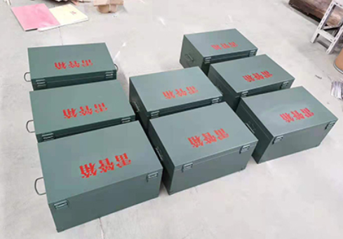 崂山炸药箱和雷管箱一般是怎么存放的？